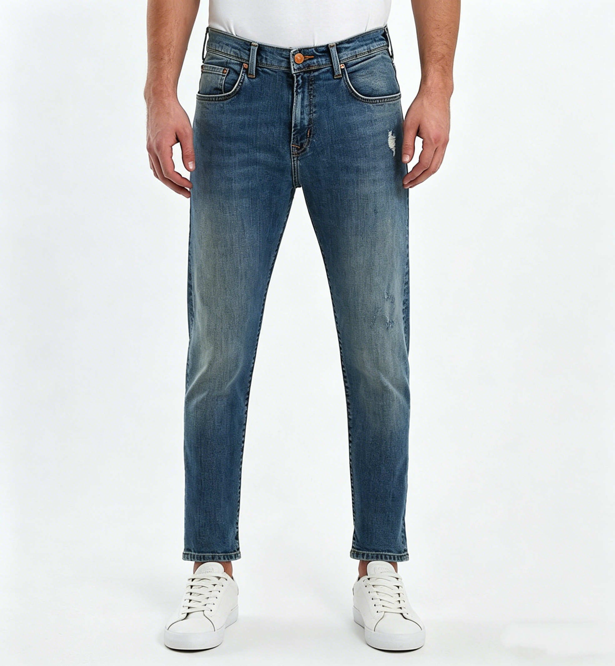 Regular waist slim-fit skinny jeans